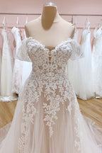 Vintage Langes A-Linien-Brautkleid mit schulterfreiem Ausschnitt und rückenfreiem Tüll