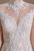 Langes Meerjungfrau-Brautkleid im Vintage-Stil mit hohem Halsausschnitt und Ärmeln