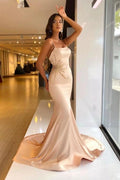 Vintage Meerjungfrau Satin Spaghettiträger Ärmelloses Ballkleid