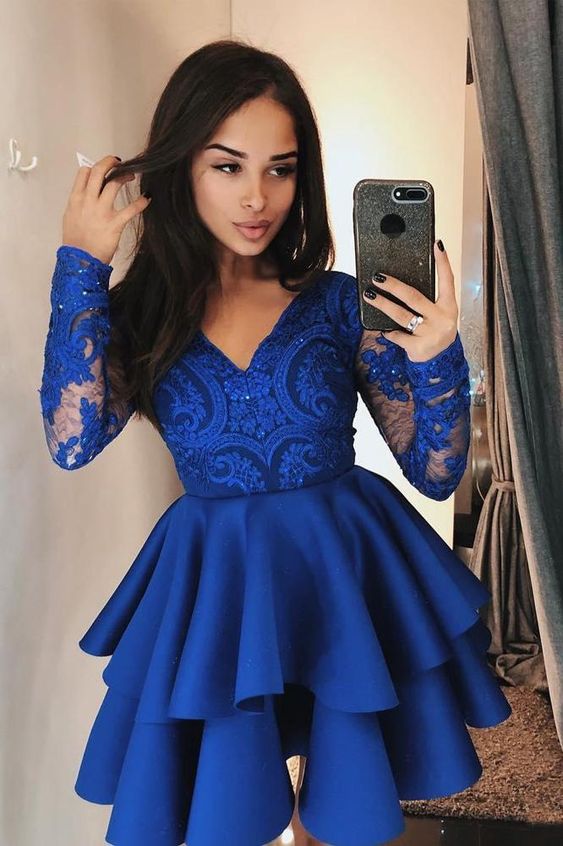 Vestido de fiesta vintage corto de satén con escote en V, encaje y mangas