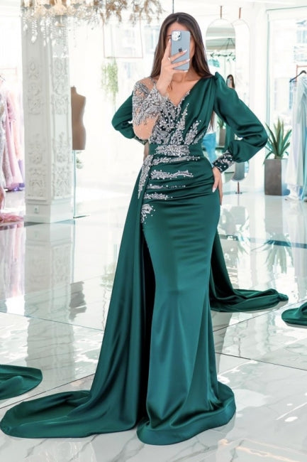 Vintage-Ballkleid im Meerjungfrau-Stil mit V-Ausschnitt und langen Ärmeln und Rüschen