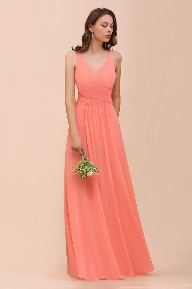 Vestido largo de dama de honor con escote en V y largo hasta el suelo en color sandía