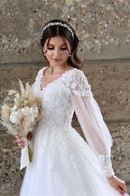 Vestido de novia blanco de tul con mangas largas y encaje, corte A