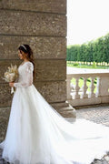 Vestido de novia blanco de tul con mangas largas y encaje, corte A
