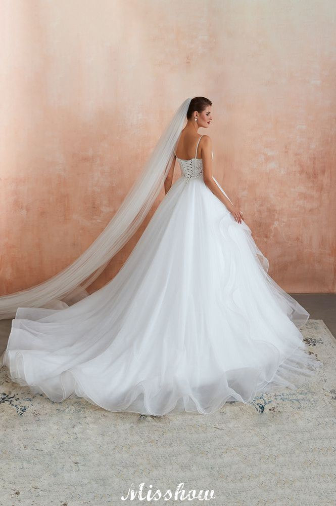 Weißes Ballkleid-Brautkleid mit Kapellenschleppe, durchsichtige Spaghettiträger und Schnürung zum Verkauf