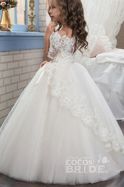Vestido de fiesta blanco con hombros descubiertos y mangas 1/2 para niñas de flores