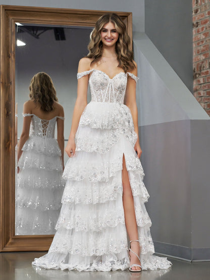 Weißes, schulterfreies A-Linien-Ballkleid im weißen Korsett-Stil mit Spitzenrüschen