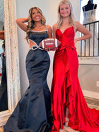 Windsor | Vestido de fiesta largo de sirena con escote redondo, cuentas y lazo