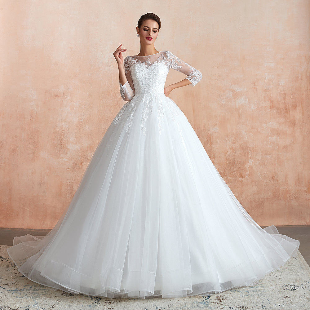 Wunderschönes langes A-Linien-Brautkleid aus Tüll mit Applikationen und Ärmeln