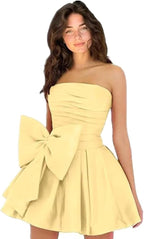 Vestidos de fiesta cortos y elegantes de corte A, sin mangas, sin tirantes, fruncidos, con cordones y lazo